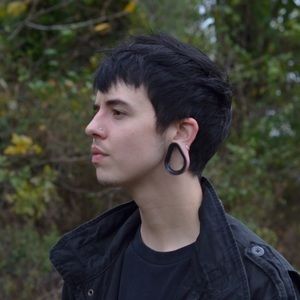 Meet your Posher, Ray